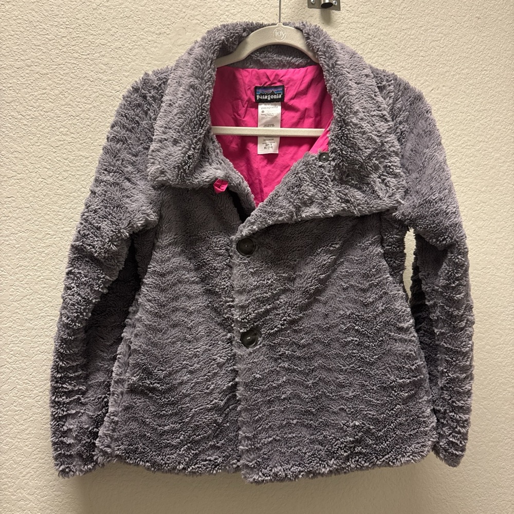 Patagonia Gray Jacket with Pink Interior size xl 14 girls